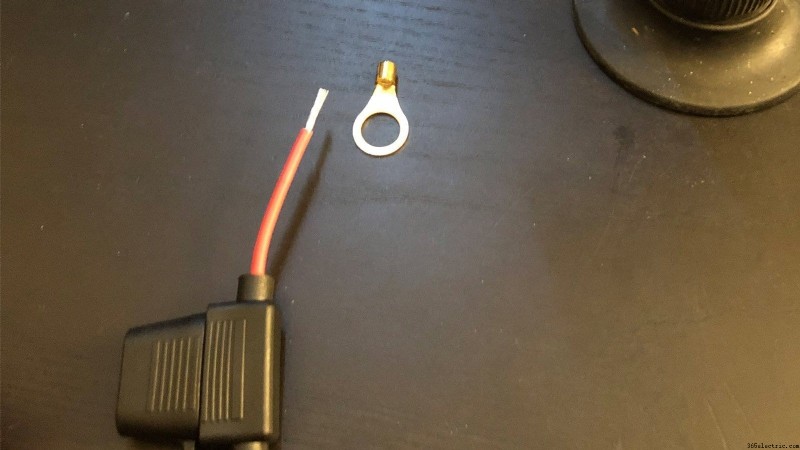 Review e instalación Lumitec SeaBlazeX2: luces sumergibles LED para barco